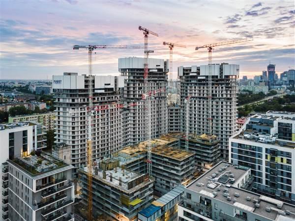 20210421 093241 bliska wola skyline