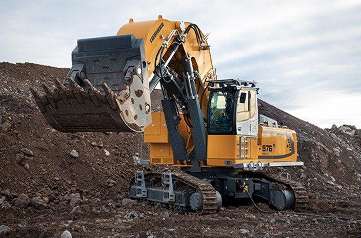39004 2liebherr com april