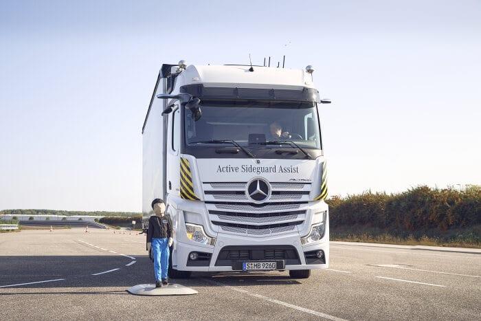 Available now world firsts from mercedes benz trucks for greater safety on roads