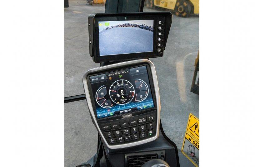 Radar cabin monitor 124