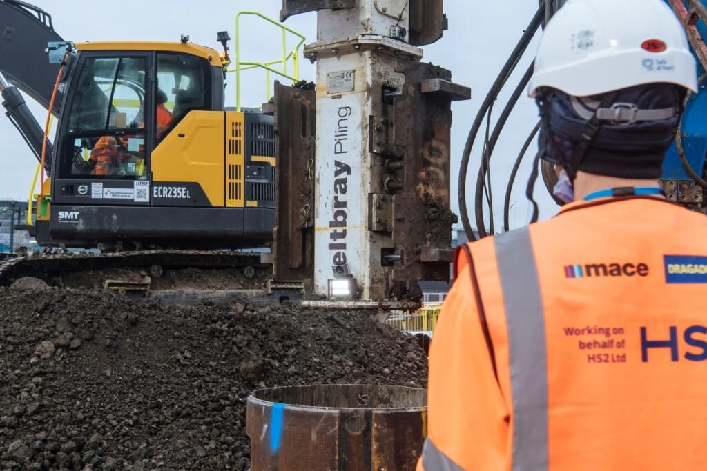 1024x682 66666666667 1643352724 hiper piling on hs2 s euston station3