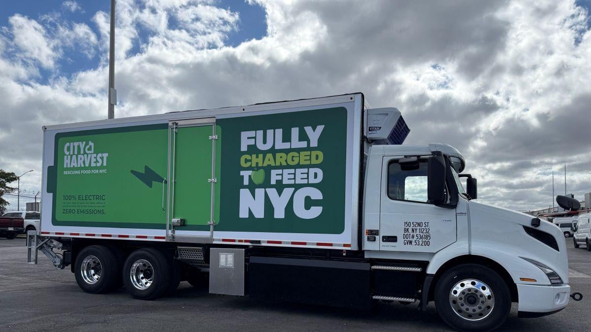 1200x0 s3 72344 city harvest volvo vnr electric