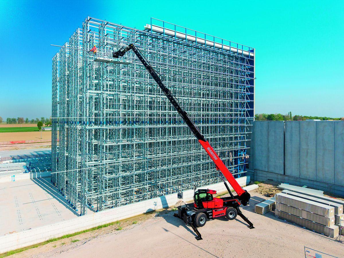 1200x0 s3 72472 application construction rotating telehandler mrt 4080 014