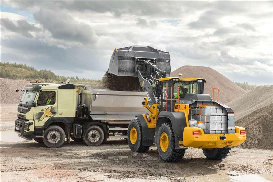 20230221 121513 volvoceexpandsmidsizeelectricofferingwithl120helectricoffering