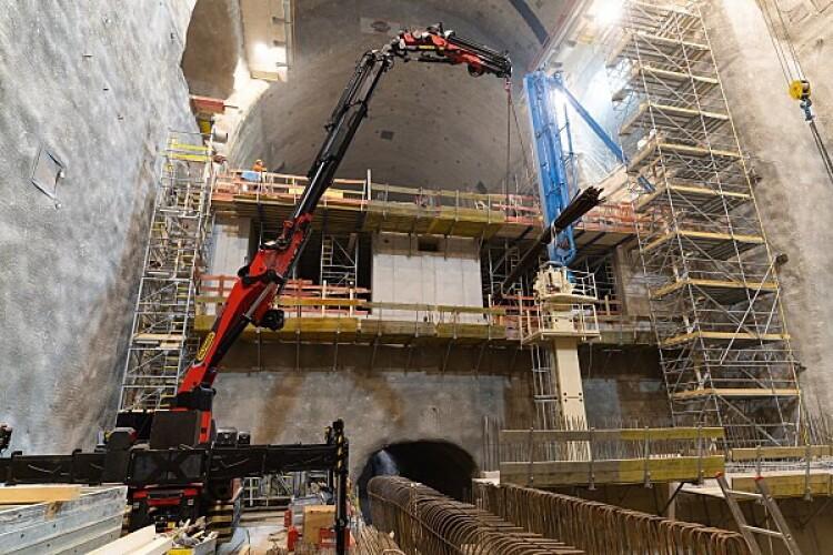 PALFINGER-Crane goes underground
