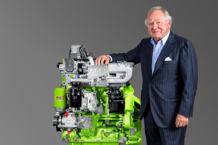 750x500 top 1705568508 lord bamford and the jcb hydrogen engine 2