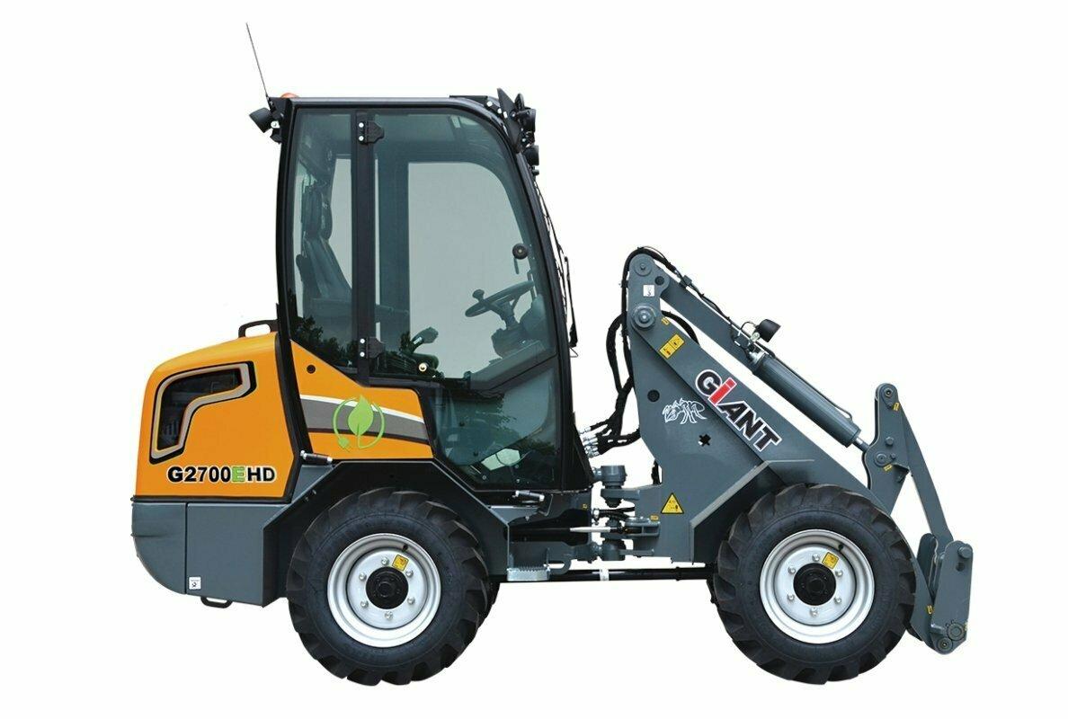 GIANT-Elevating Performance with the new GIANT G2700E HD Series electric (telescopic) loaders