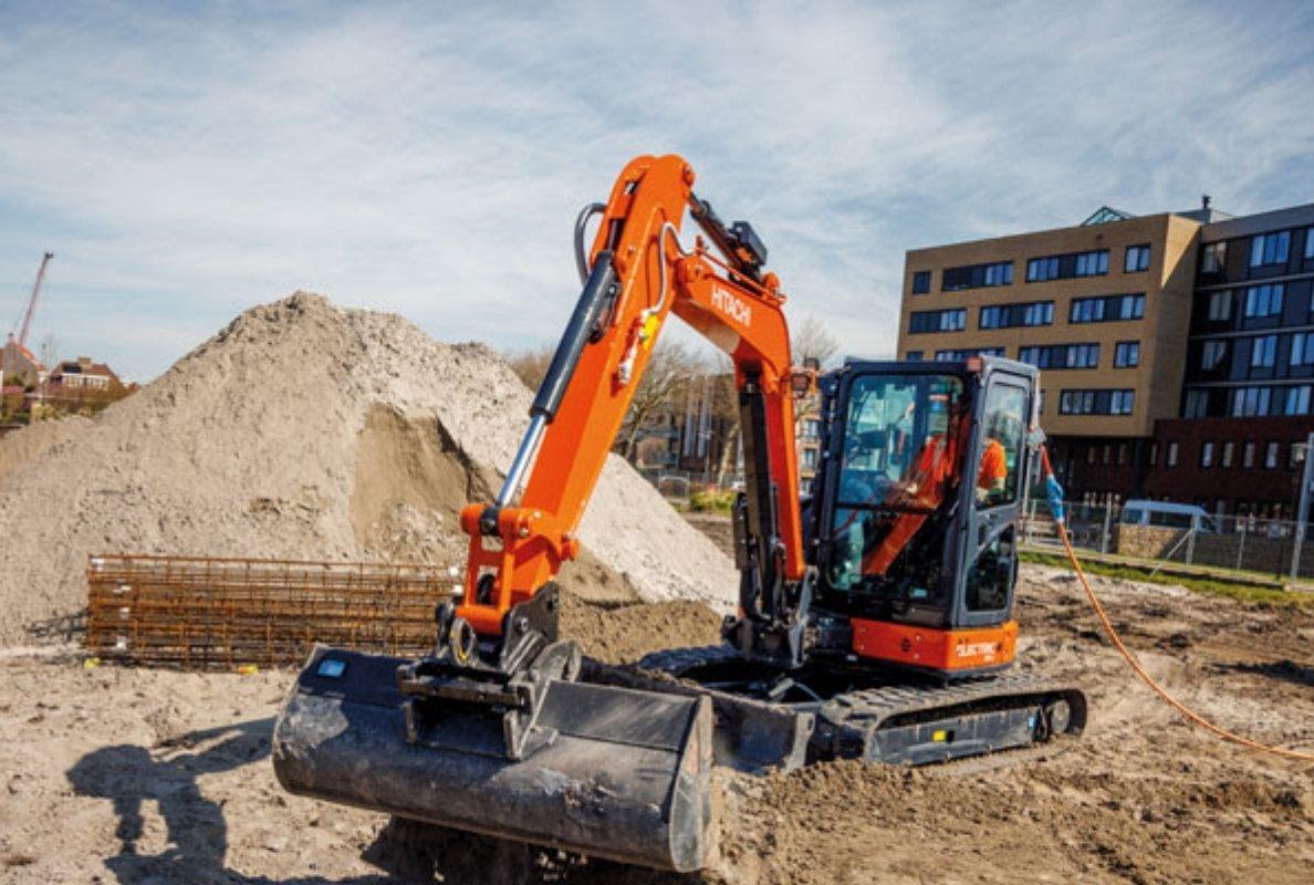 Hitachi expands battery-powered excavator line-up in Europe