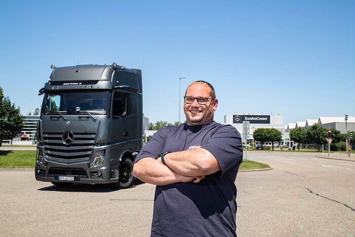 Actros edition 2 special model tobias woellmer has collected his dream truck from the plant at woerth