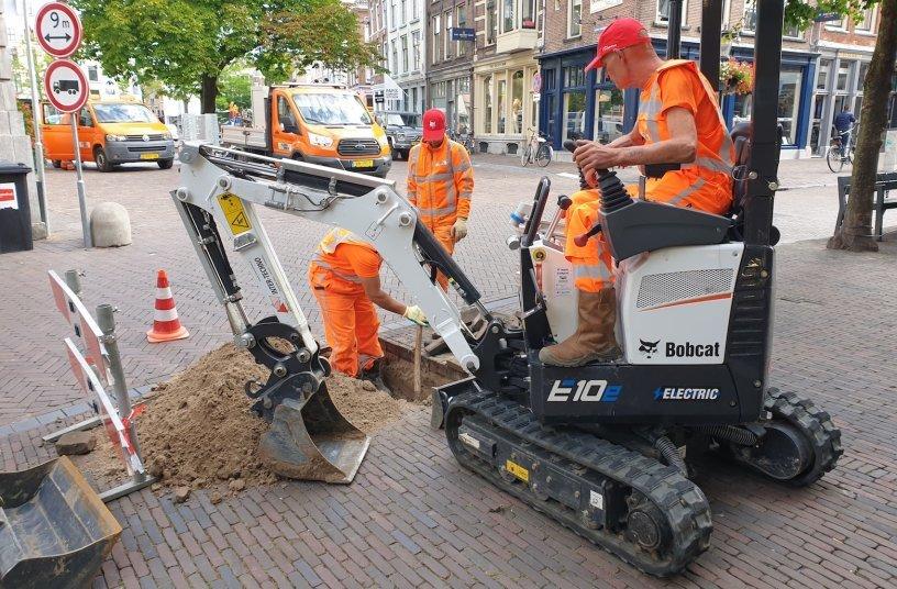Bobcat E10e Excels in Inner City Work in the Netherlands