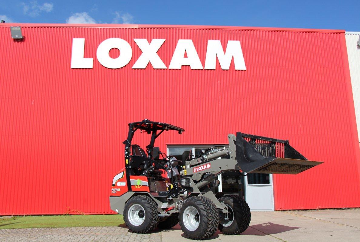 Electric giant wheel loaders for loxam 657
