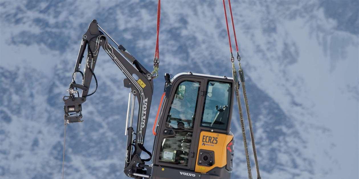 Index 20230426 104341 volvo ecr25 electric reaches new heights on iconic schilthorn summit 1
