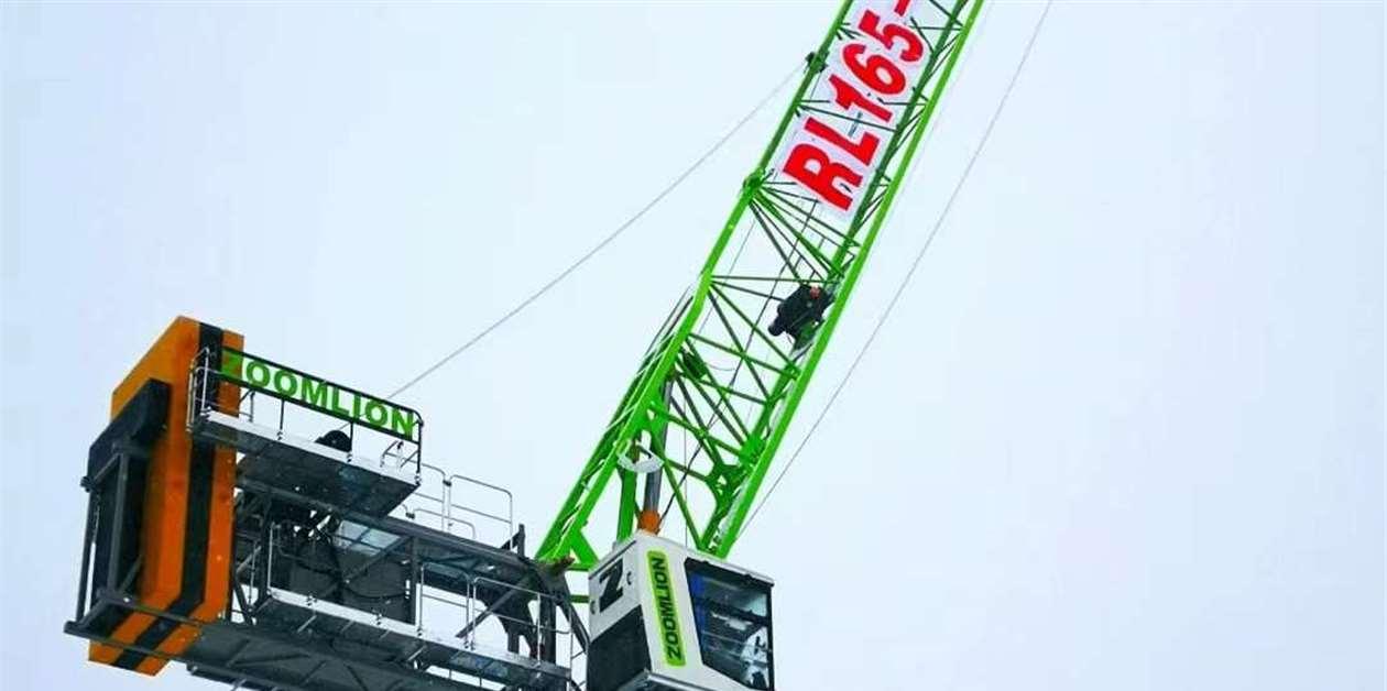 Zoomlion launches its first hydraulic tower crane