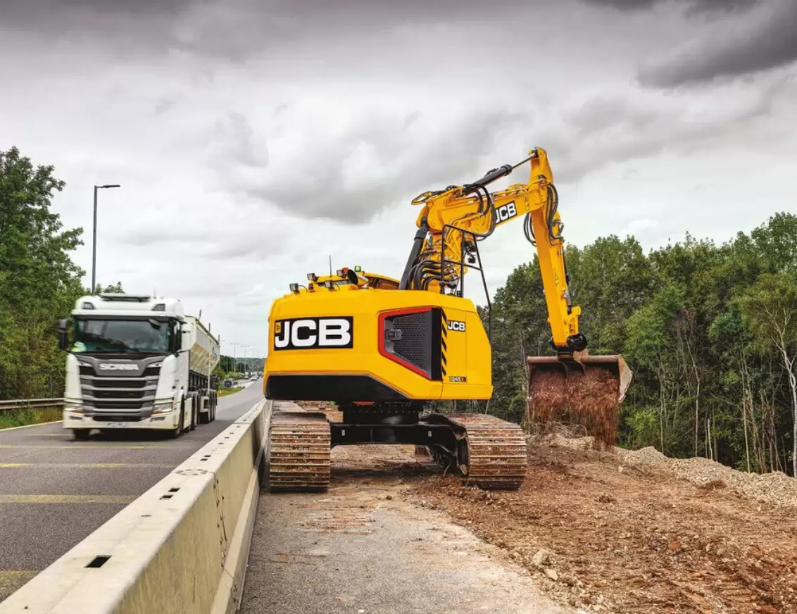 Jcb 245xr excavator 4 615f46ccadf4a