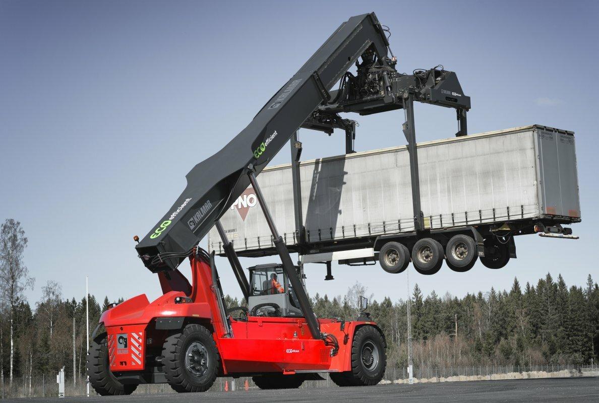 Kalmar eco reachstacker2 c24