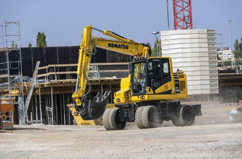 Komatsu pw148 11 action 0767 003