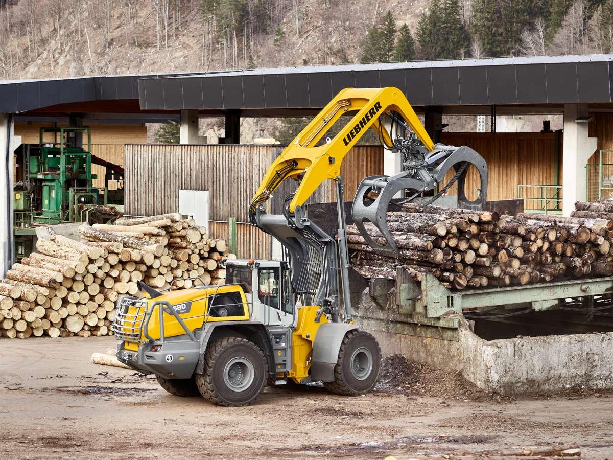 Liebherr L580 LogHandler XPower is a very special Wheel Loader