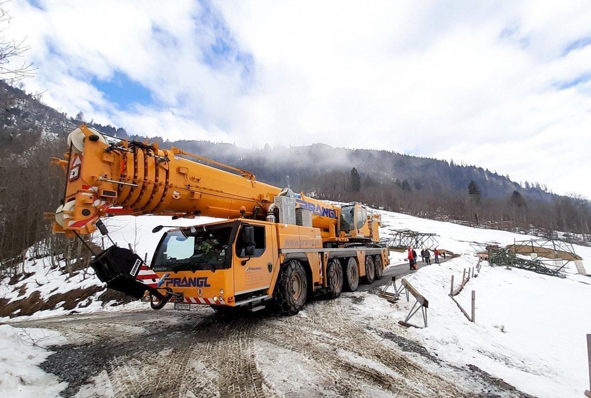 Liebherr ltm 1160 5 2 prangl 04 300dpi 7b8