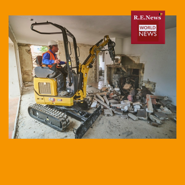 New Cat® 301 compact radius micro excavator offers performance in confined spaces