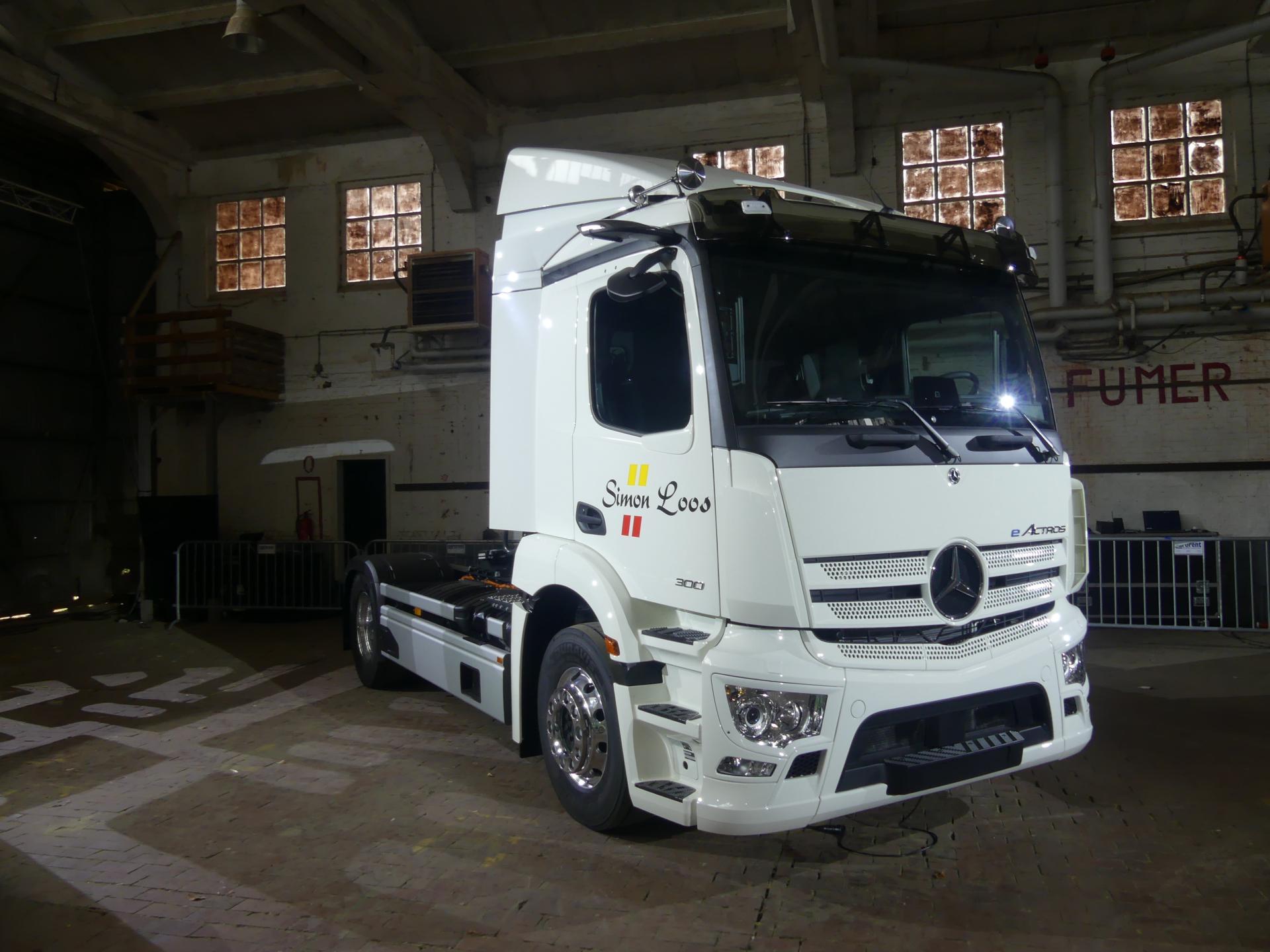 R.E.N.© Publi-reportage Daimler Trucks test june 2023 Belgium