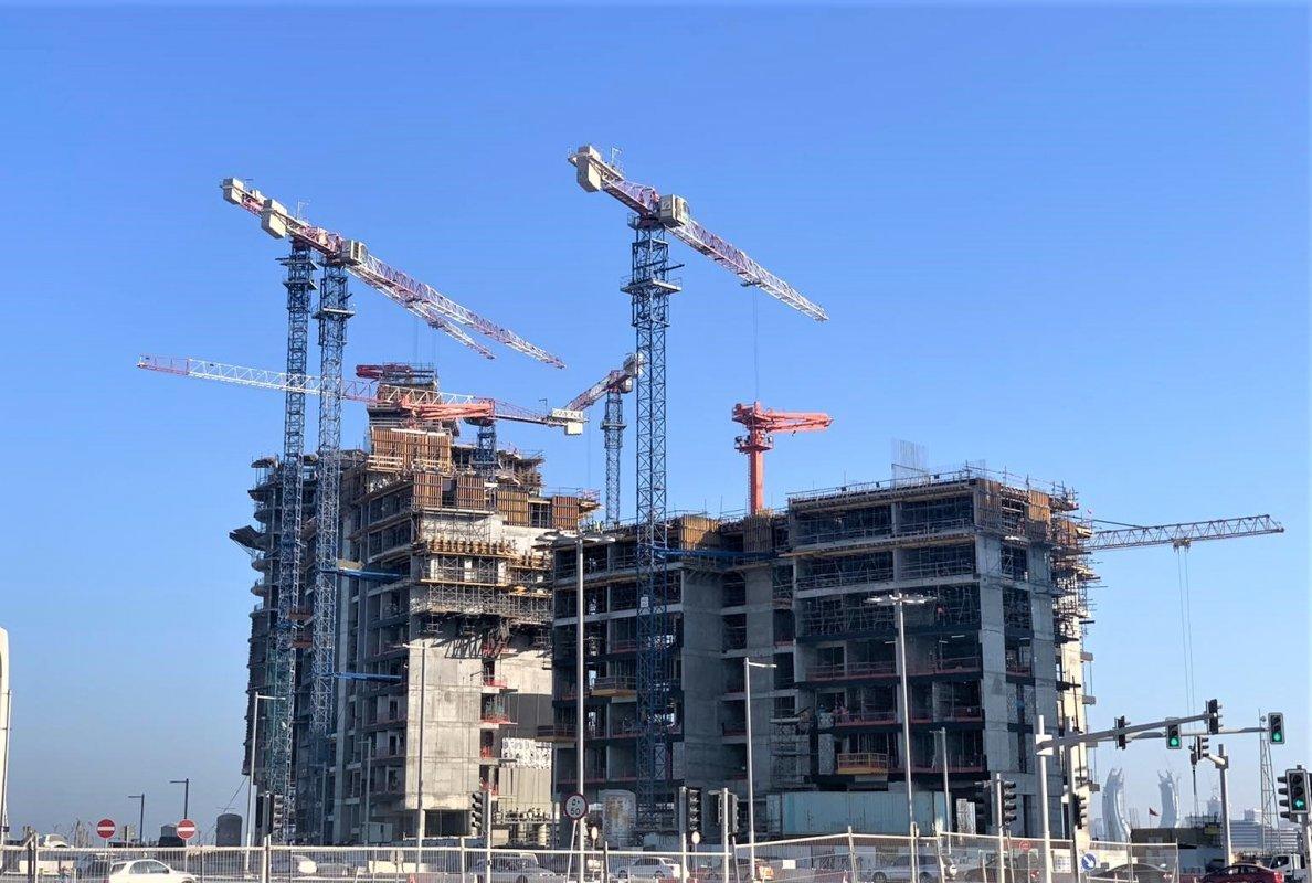 Raimondi flattop tower cranes put to work for qatari mega project 3 66e
