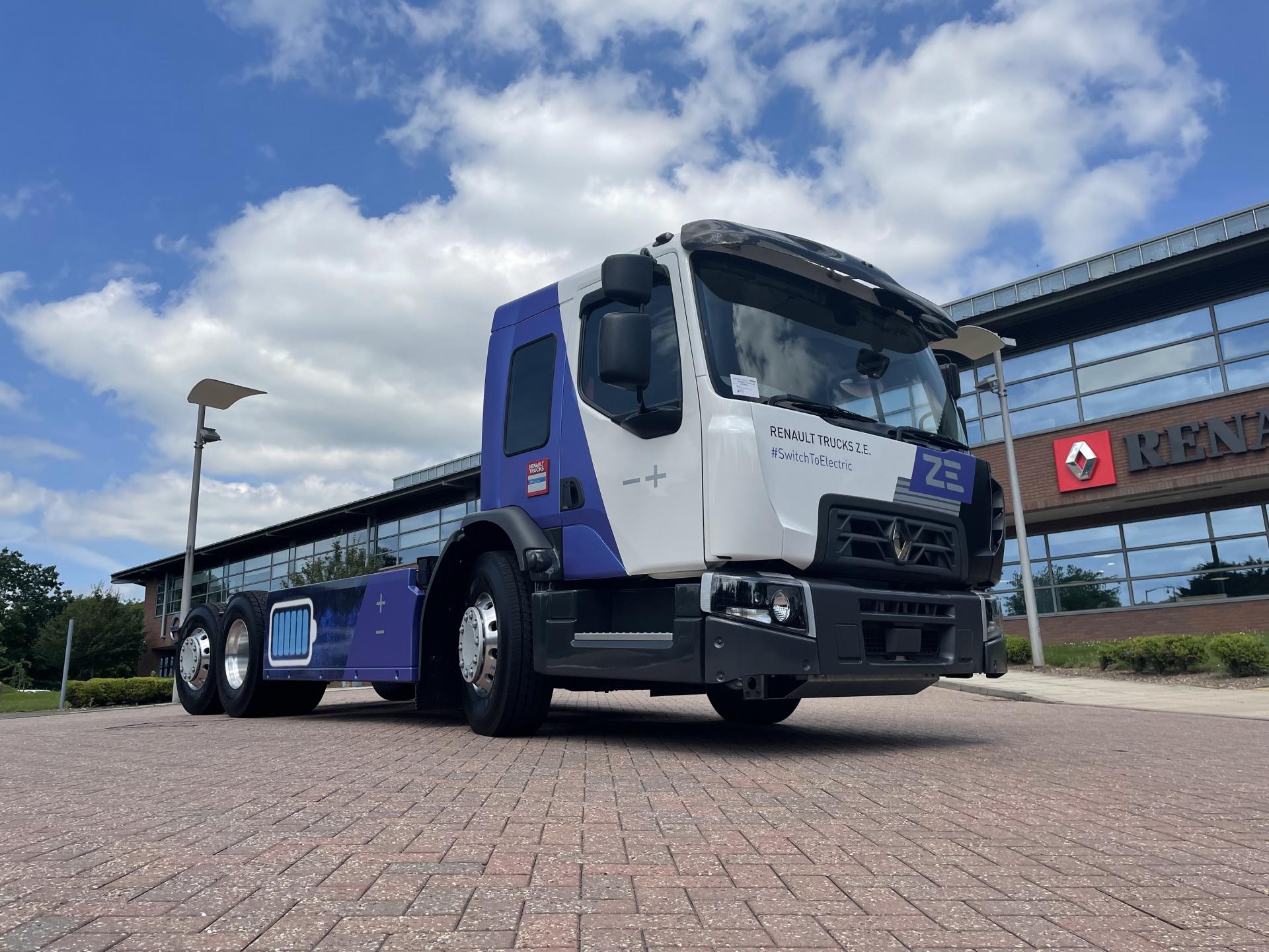 Renault trucks d wide z e lec 03 0