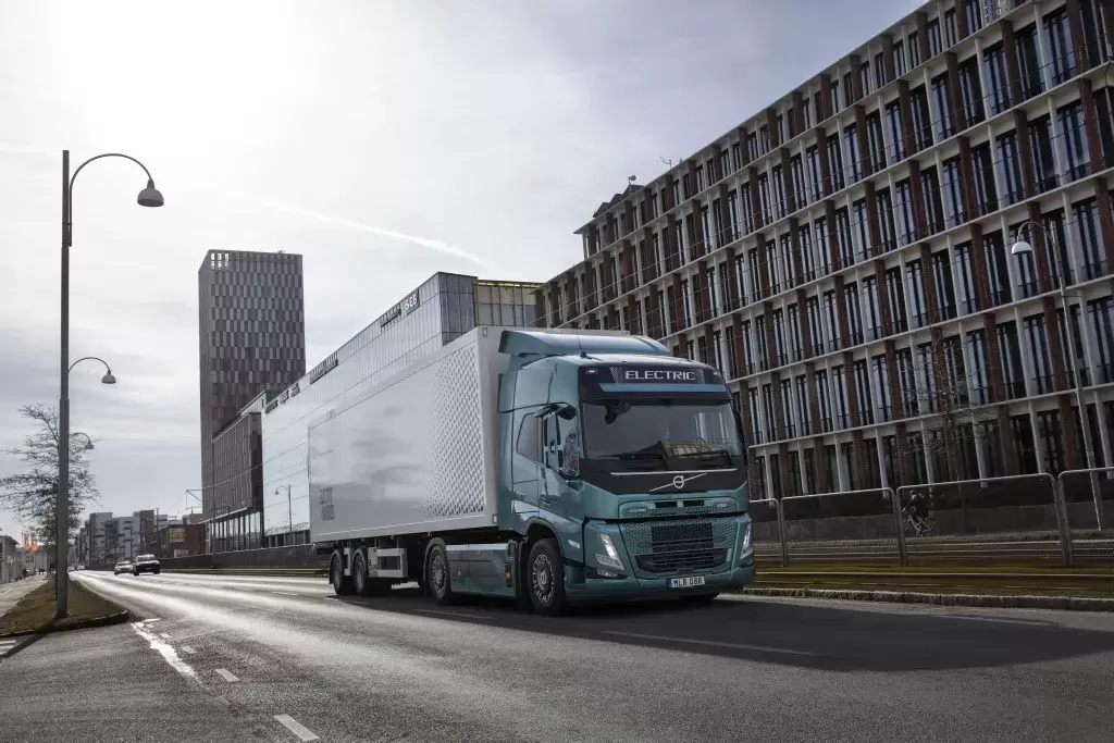 NJC.© - Volvo Trucks: First in the world to use fossil-free steel in its trucks