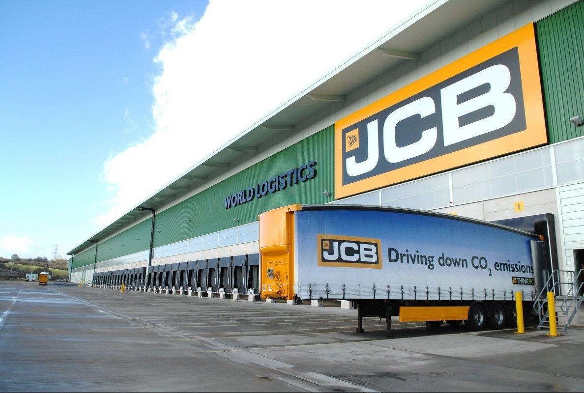The jcb world logistics centre in newcastle staffs 6f8
