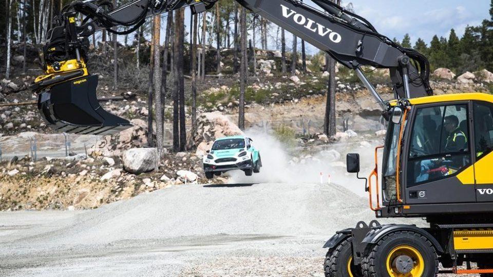U5d8b23990d2aeae7c7e1f9a1 volvo ce and world rx to work on developing the next generation of rallycross tracks 03 960x540