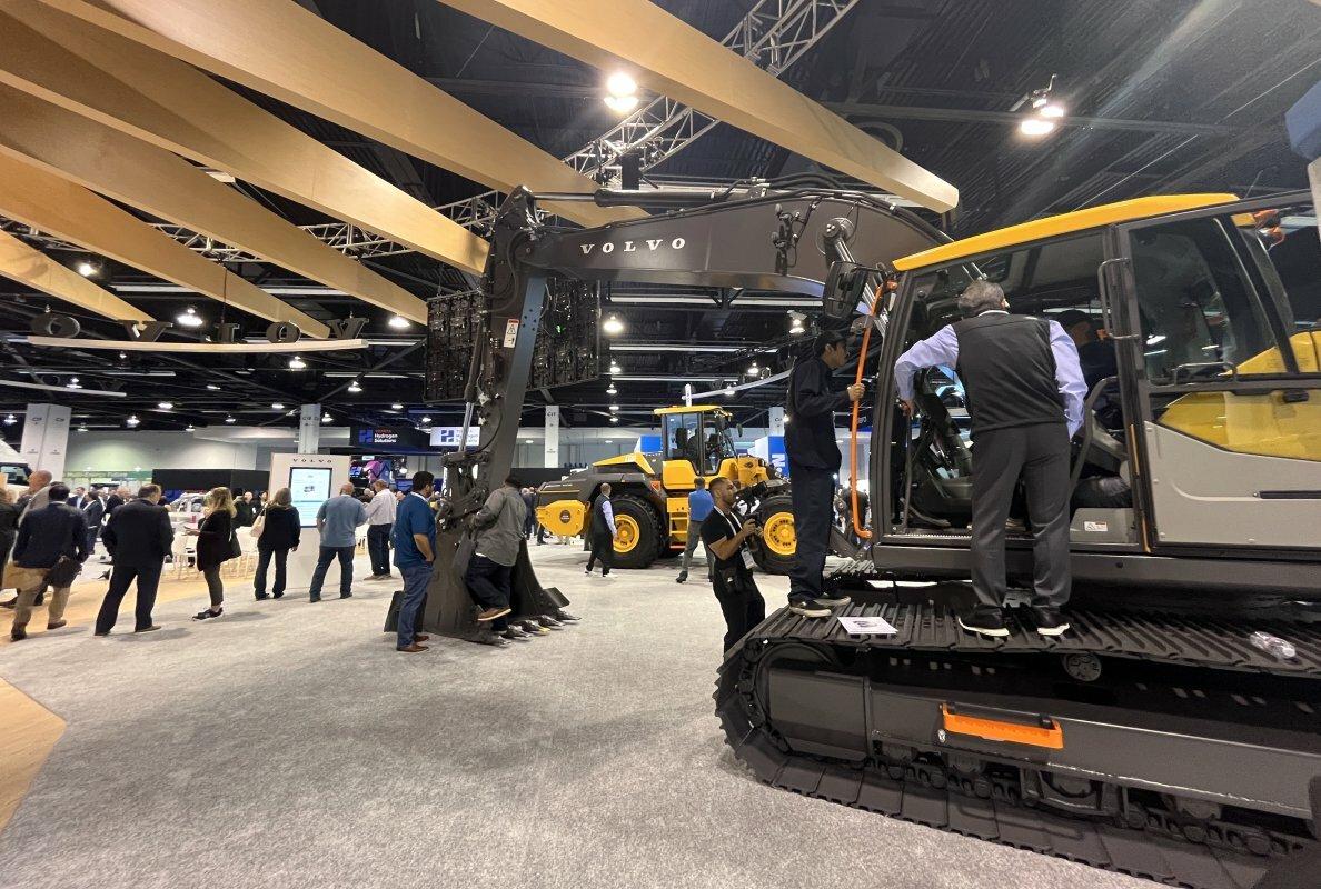 Vce ec230 and l120 electric at act expo 2025 3da
