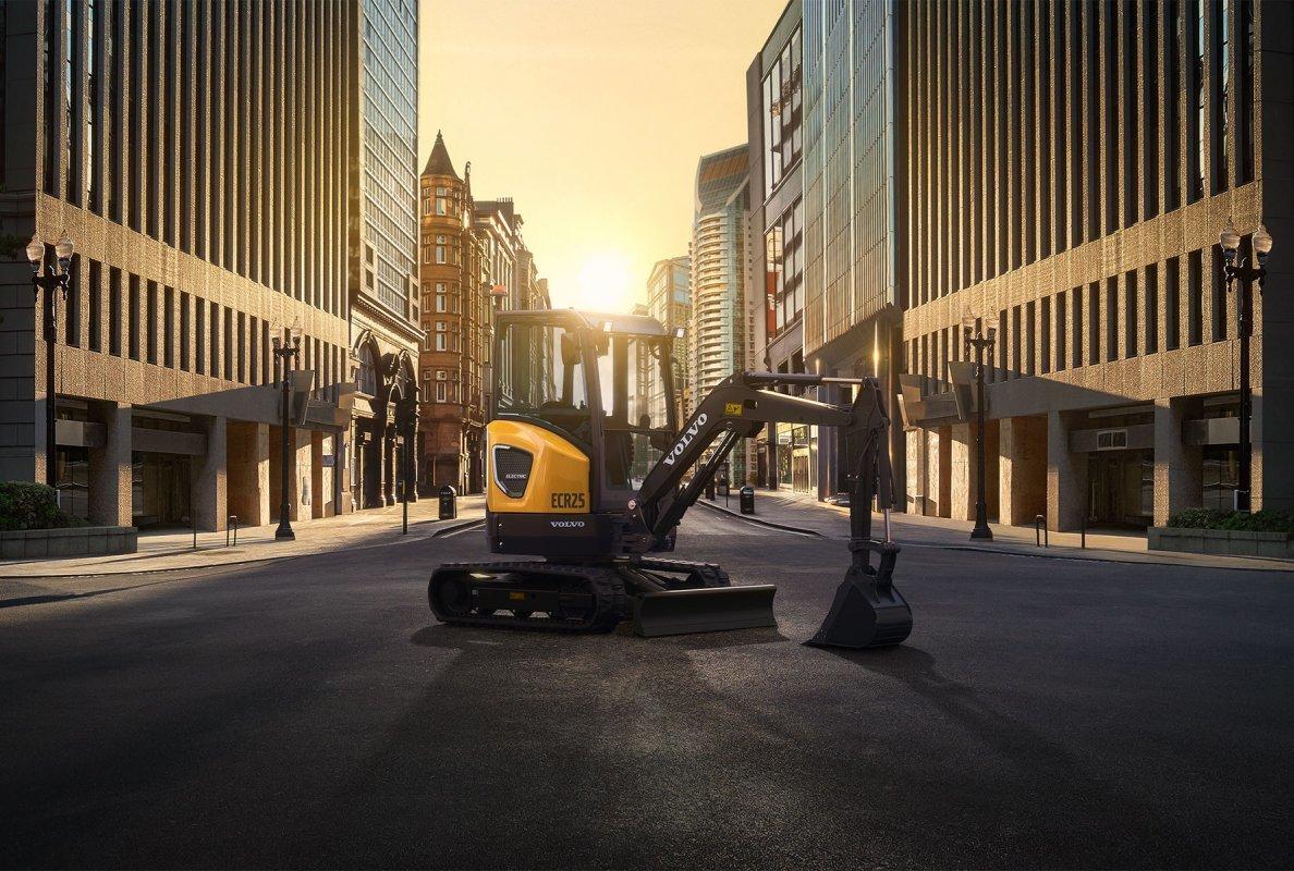 Volvo ce brings its first commercial electric machine to asia 2fa