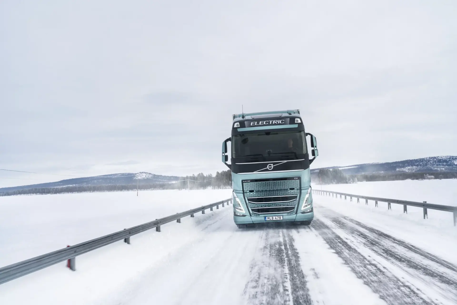 Volvos electric trucks tested in extreme winter weather 1