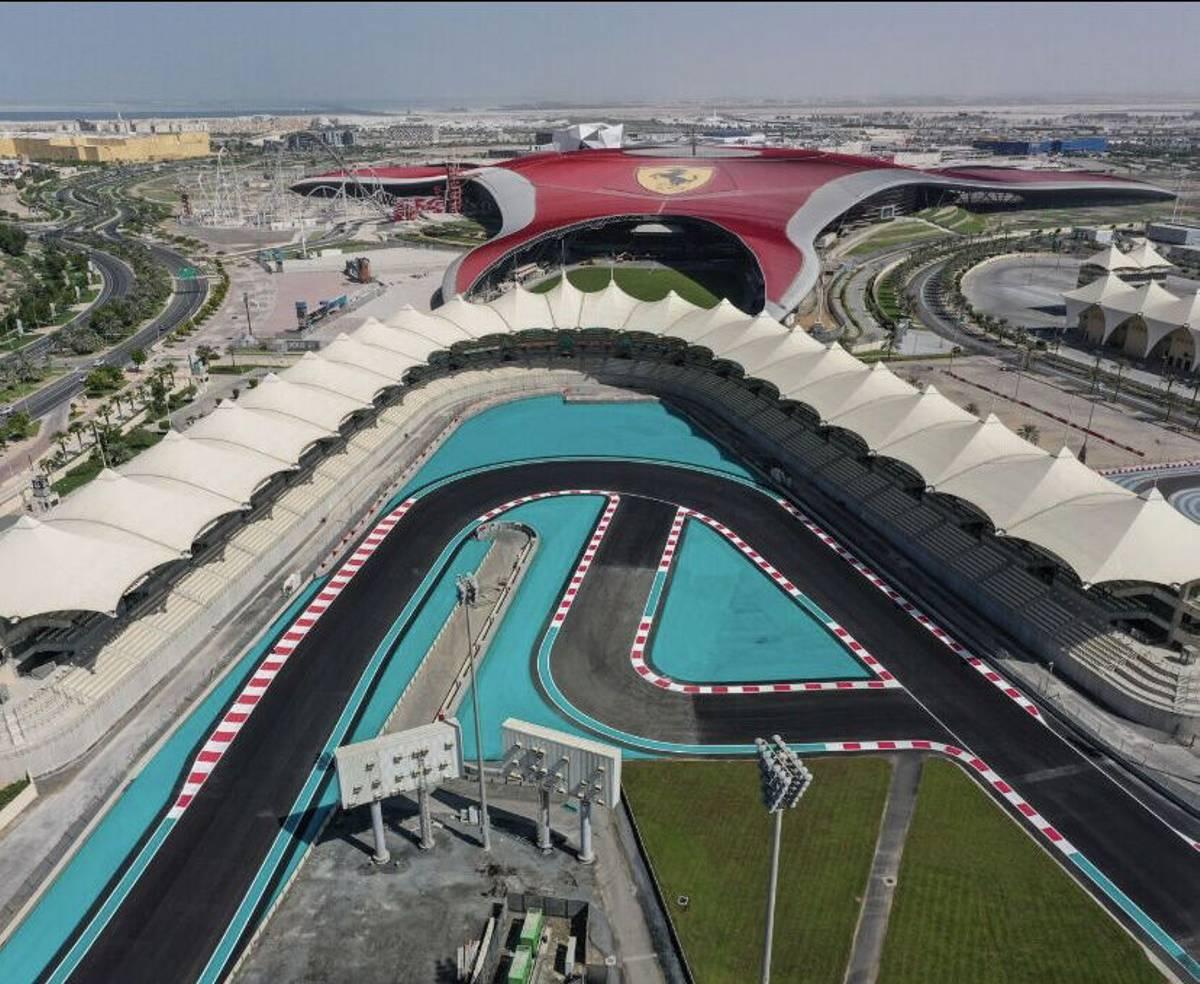 Yas marina image 2